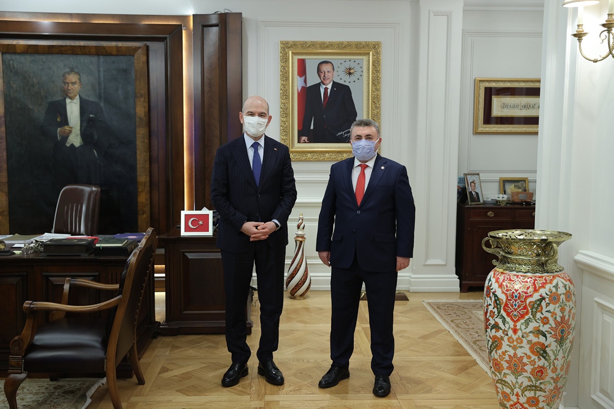 bakansoyluziyaret--4-.jpg