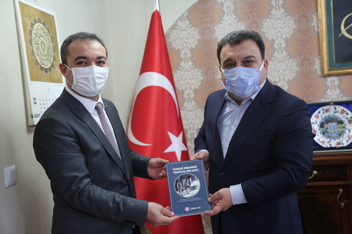 corumvalirektorziyaret--6-.jpg